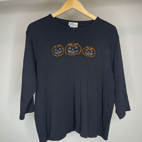 Las Olas Tops - Vintage Black Halloween Pumpkin Fall Shirt